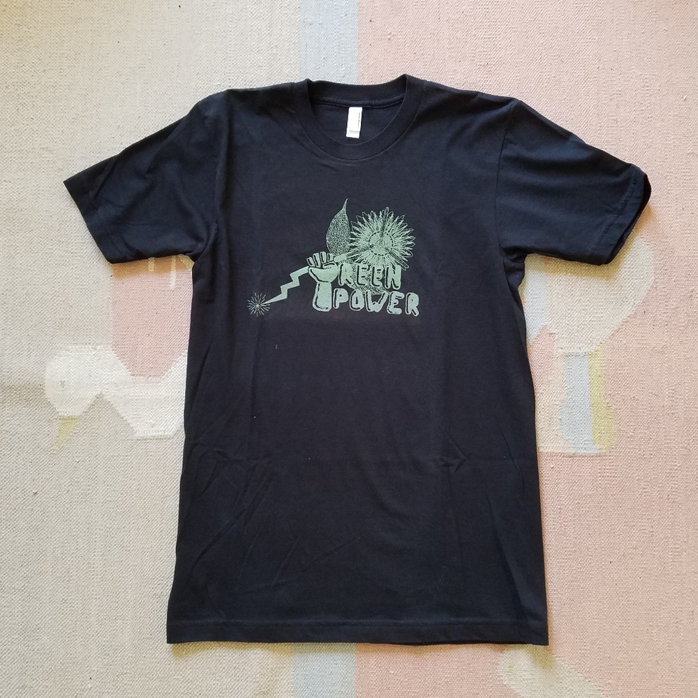 Green Power glow in the dark t-shirt Women's Size XL Black